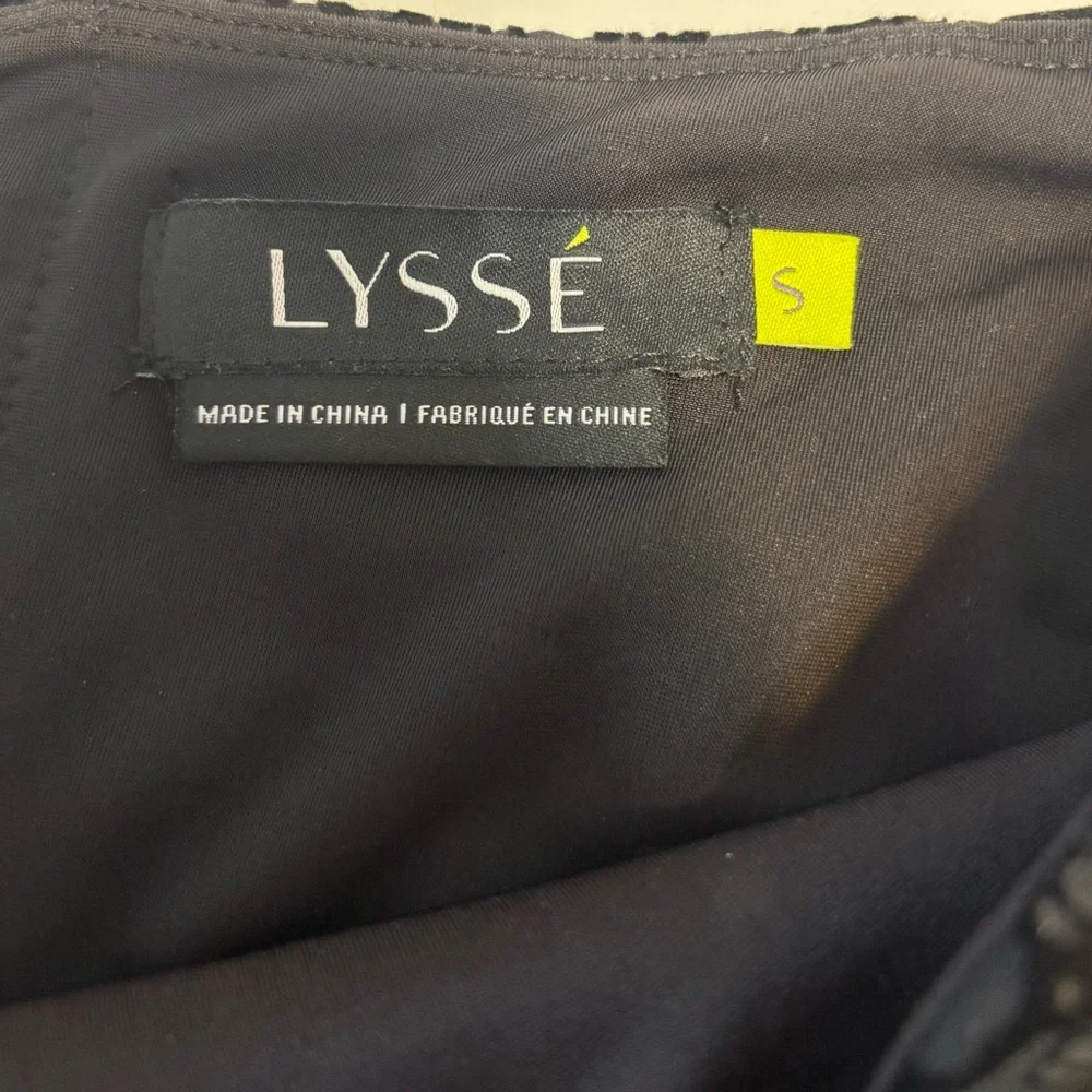 Lysse Brocade Flocked Ponte Black Skinny Pants NWT Women’s Size Small